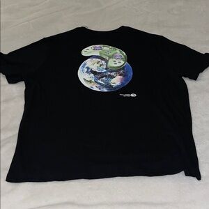 4 for $20 - NWT Old Navy Worldwide Gamer TShirt